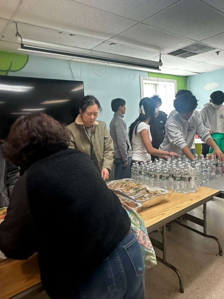 Community meal distribution event 2